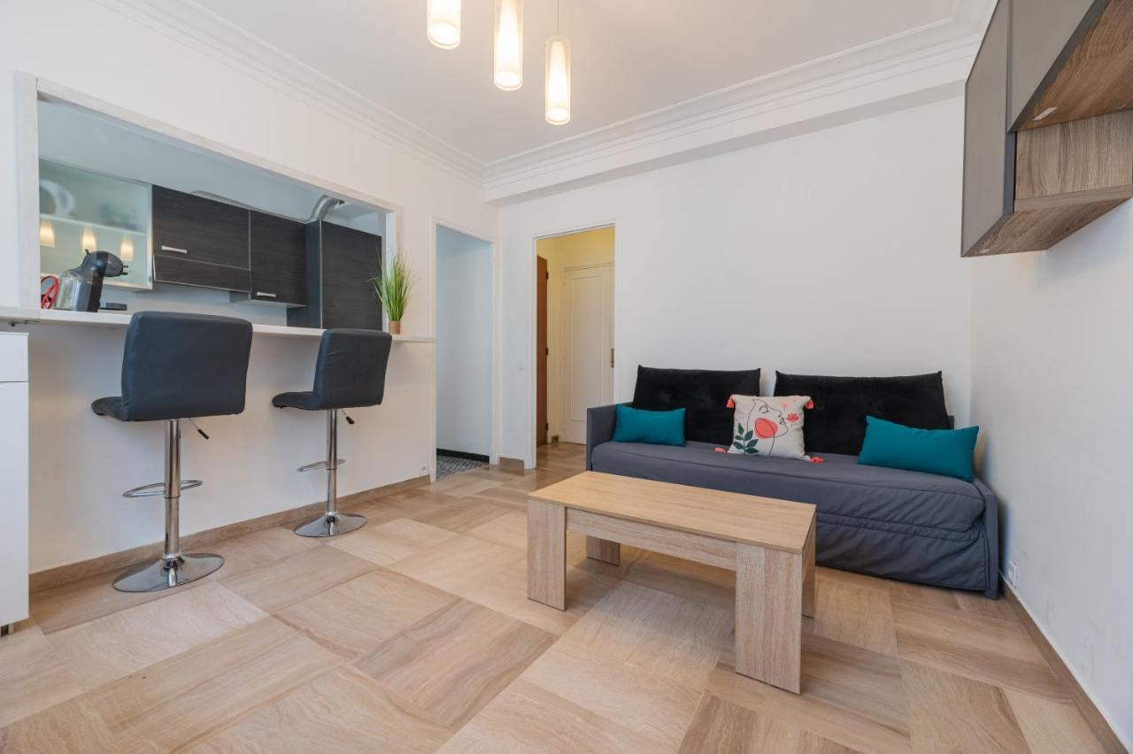 Cosy Studio Soleia, 50M From Sea Side Мантон Екстер'єр фото